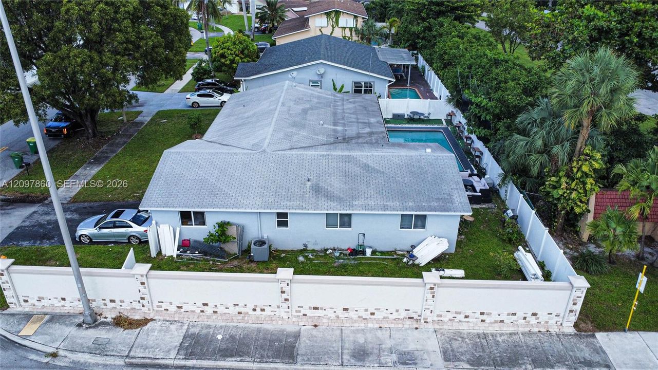 For Sale: $650,000 (4 beds, 2 baths, 1844 Square Feet)