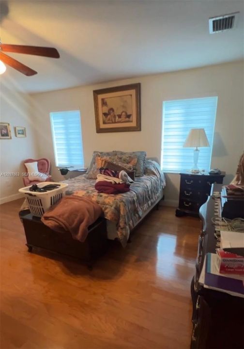 For Sale: $790,000 (3 beds, 2 baths, 2299 Square Feet)