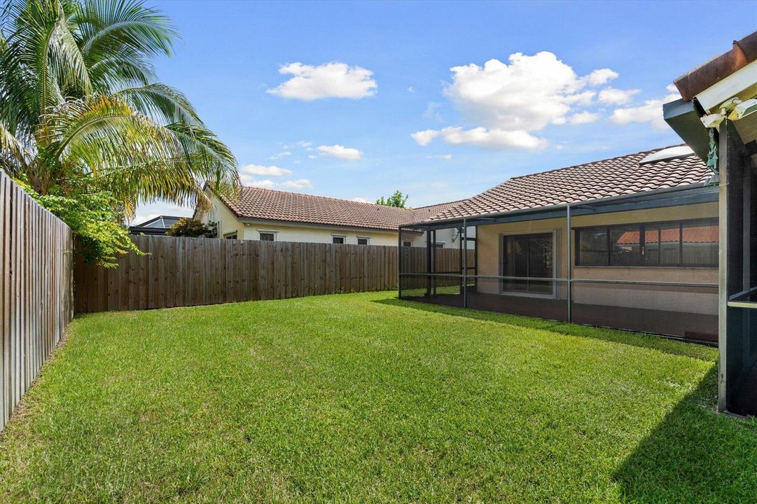 27-10407 NW 7th St, Plantation-18