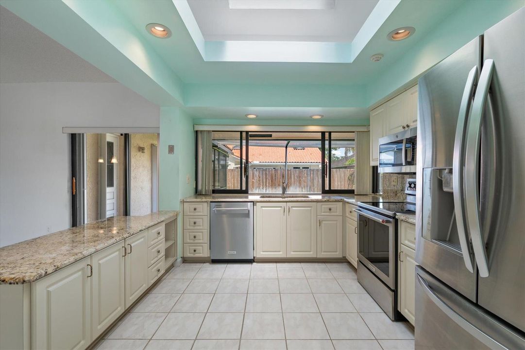 13-10407 NW 7th St, Plantation-7