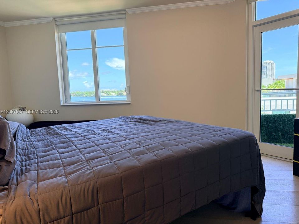 For Rent: $8,000 (2 beds, 2 baths, 1520 Square Feet)
