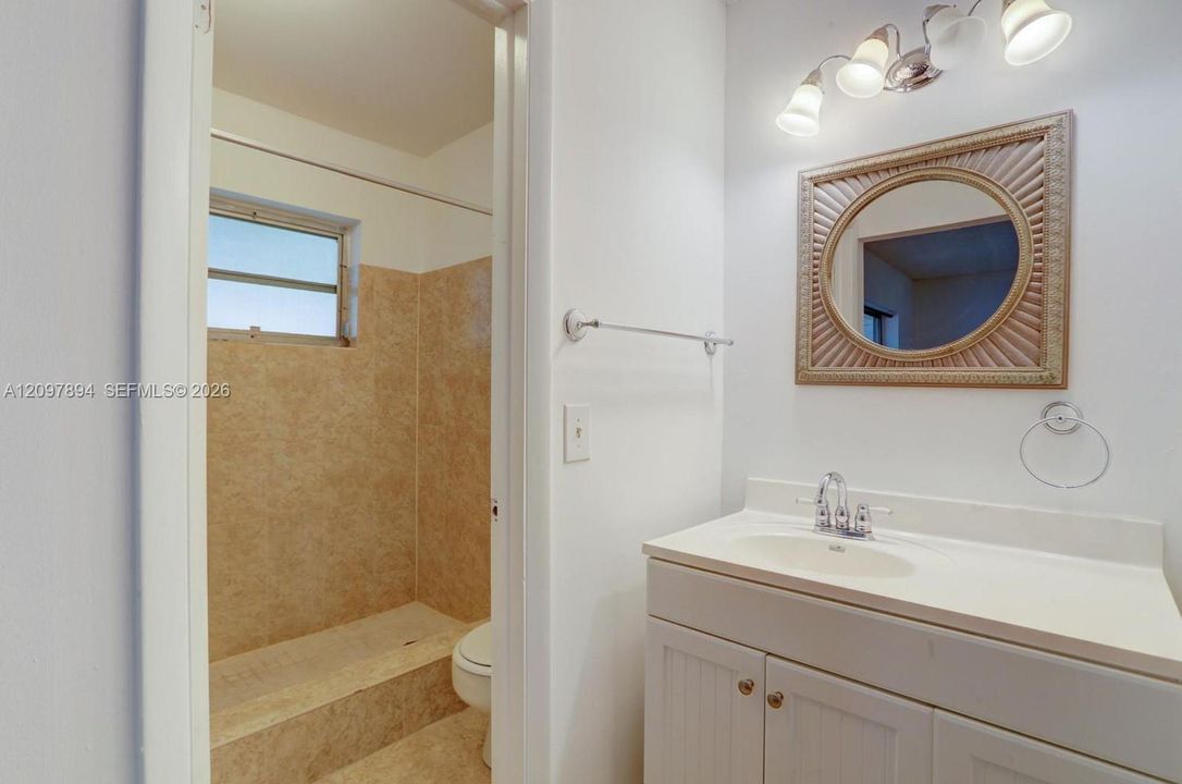 For Sale: $210,000 (2 beds, 2 baths, 1200 Square Feet)