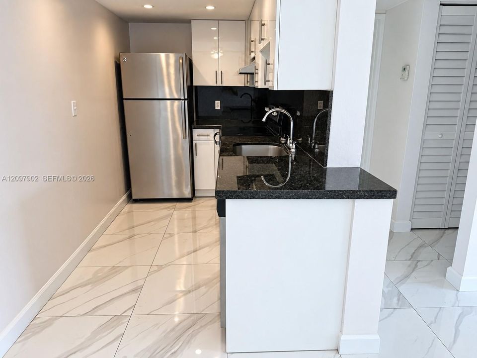 For Rent: $1,750 (1 beds, 1 baths, 0 Square Feet)
