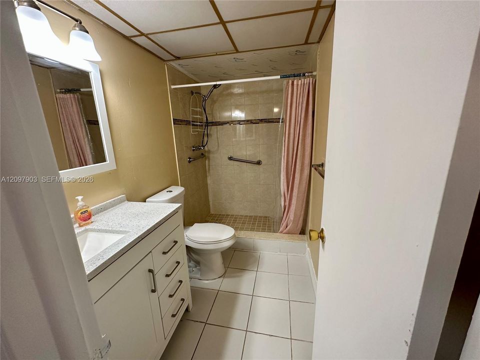 En Renta: $1,800 (2 camas, 2 baños, 1021 Pies cuadrados)