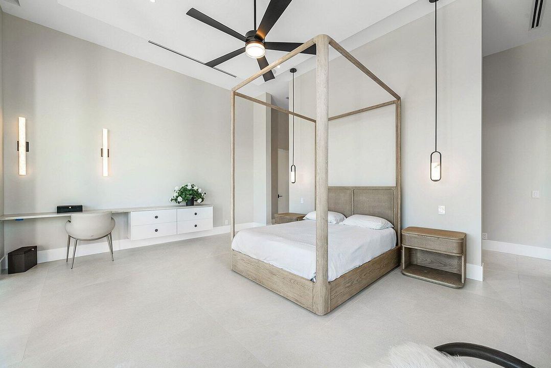 master bed