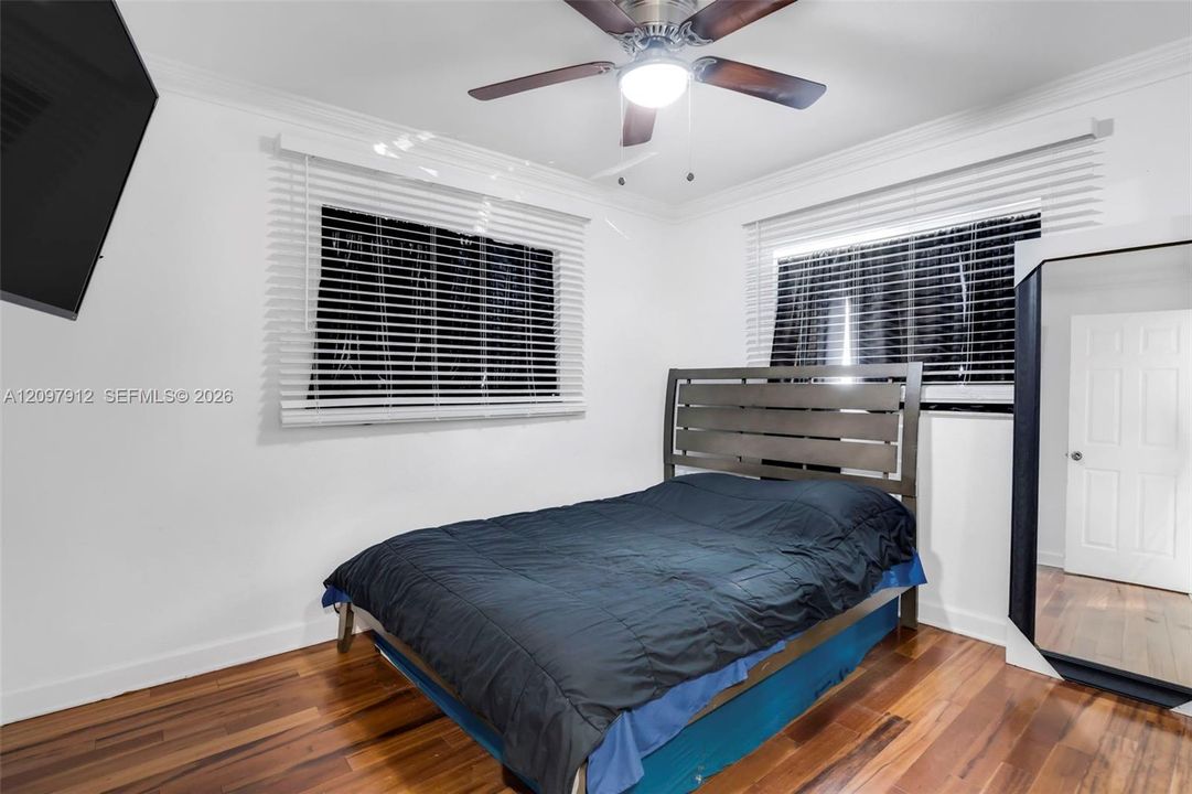 En Venta: $560,000 (3 camas, 2 baños, 1326 Pies cuadrados)