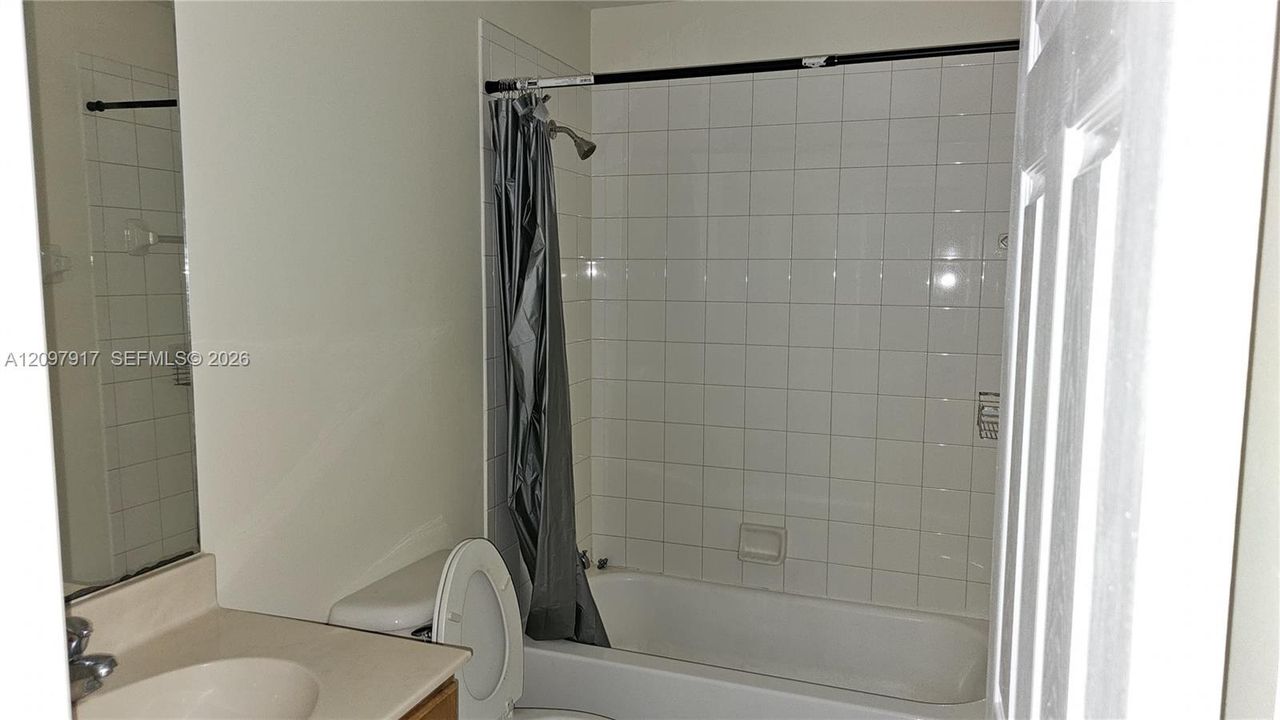 For Rent: $2,500 (2 beds, 2 baths, 1224 Square Feet)