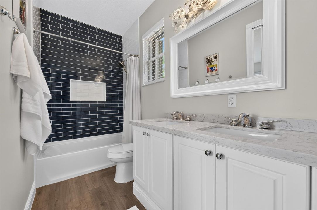 122 Santiago Guest Bathroom 1