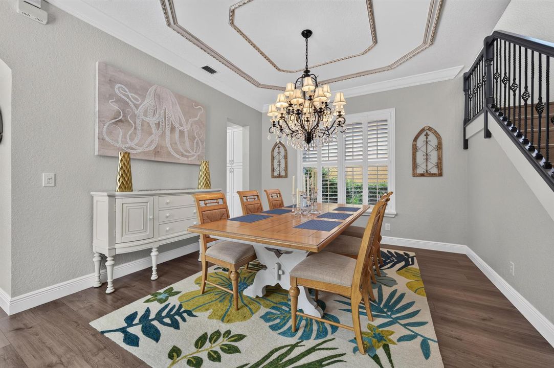 122 Santiago Dining Room