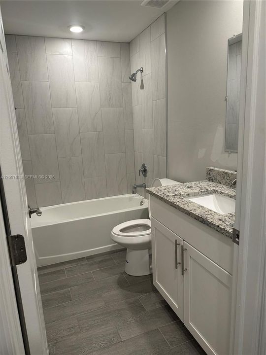 For Rent: $1,600 (3 beds, 2 baths, 1183 Square Feet)