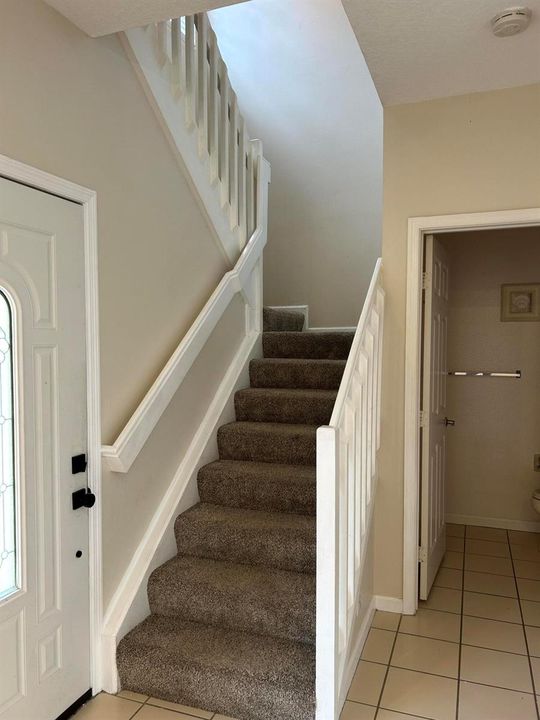 STAIRCASE TO BEDROOMS