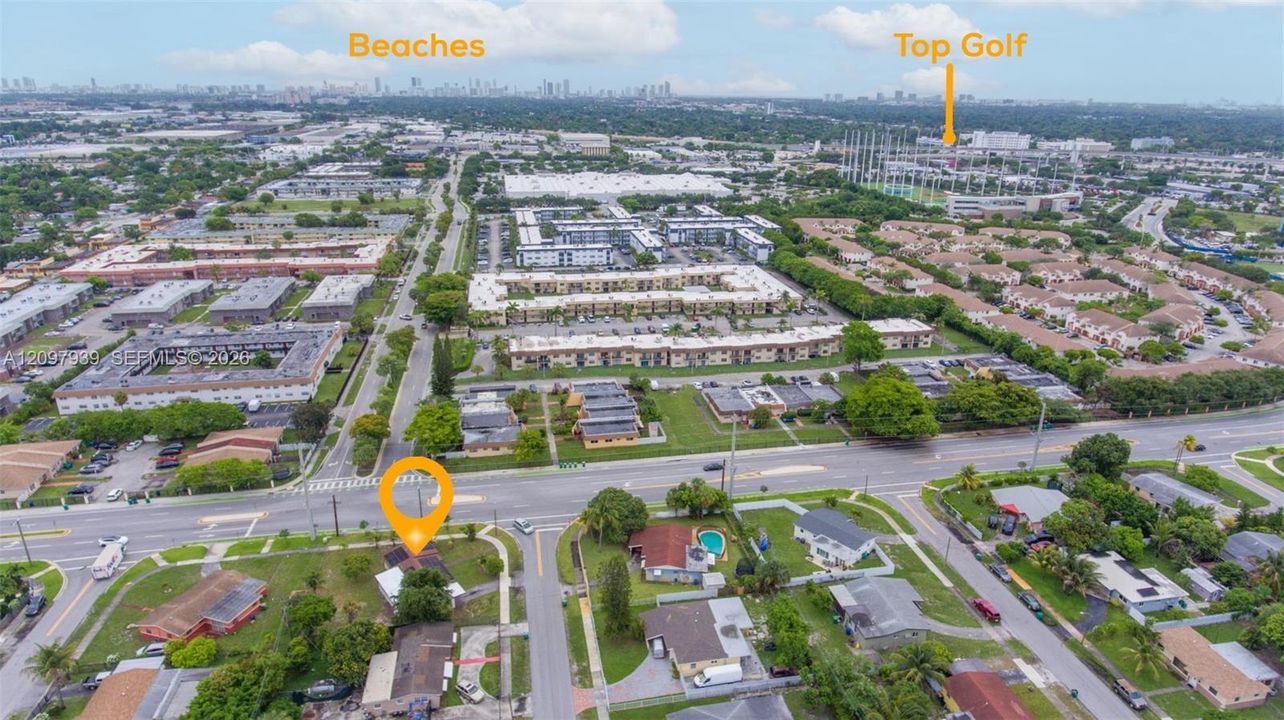 En Venta: $569,900 (3 camas, 2 baños, 1498 Pies cuadrados)