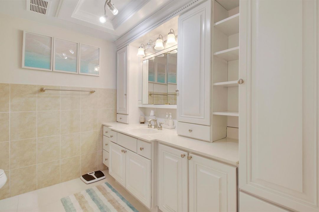 Primary Suite Ensuite