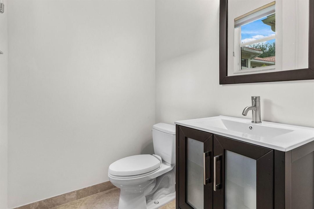 032-8126ValhallaDrive-DelrayBeach-FL-334
