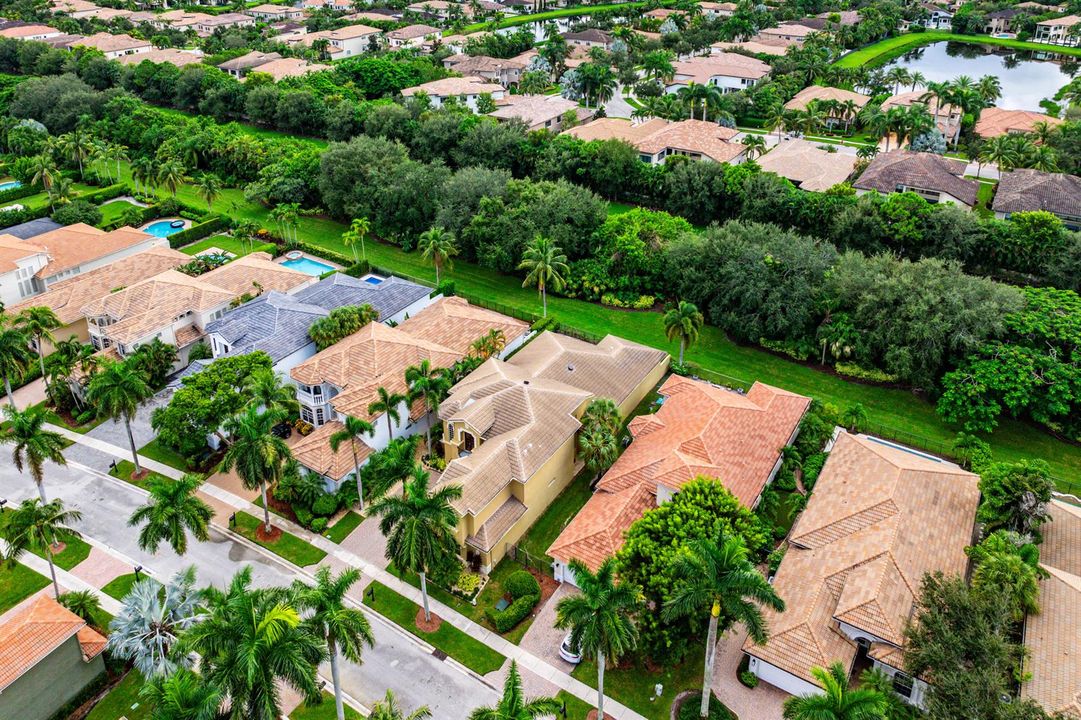 050-8126ValhallaDrive-DelrayBeach-FL-334