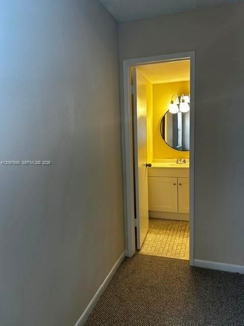 For Rent: $3,200 (3 beds, 2 baths, 1130 Square Feet)