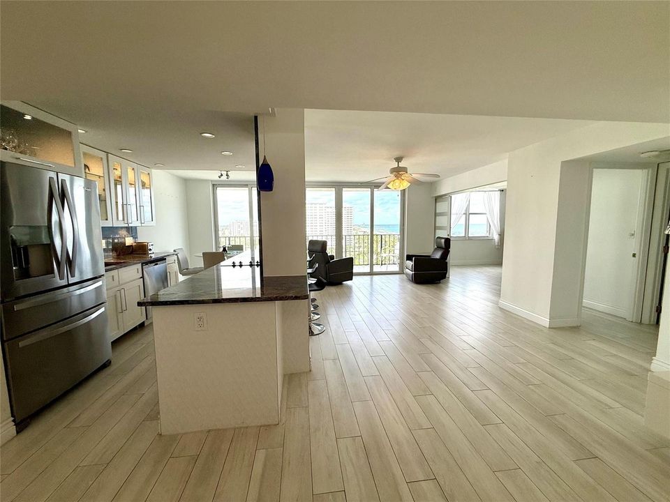 Spacious great room with ocean view