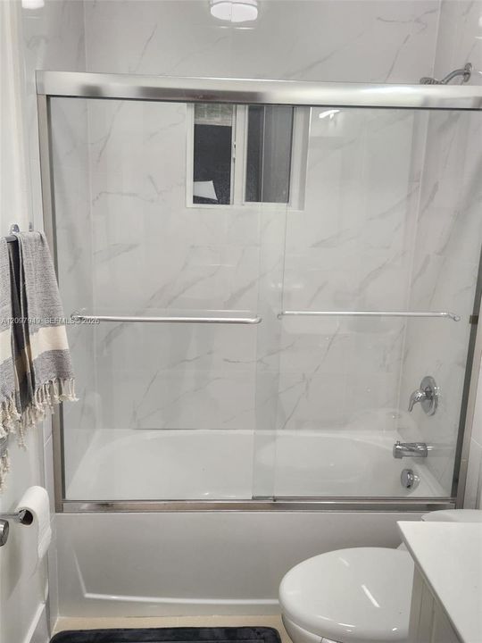 For Rent: $4,500 (4 beds, 2 baths, 1610 Square Feet)