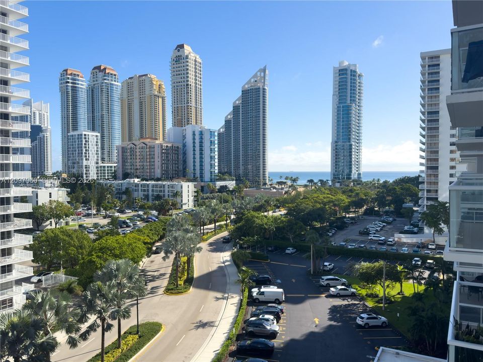 На продажу: $369,000 (1 спален, 1 ванн, 938 Квадратных фут)