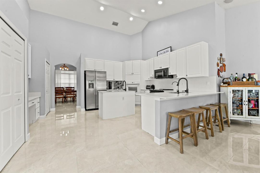 30 Kitchen 03