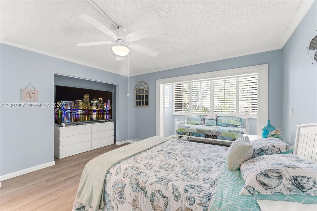 BEDROOM #2
