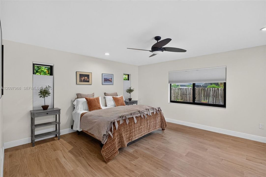 For Sale: $1,650,000 (5 beds, 4 baths, 3381 Square Feet)