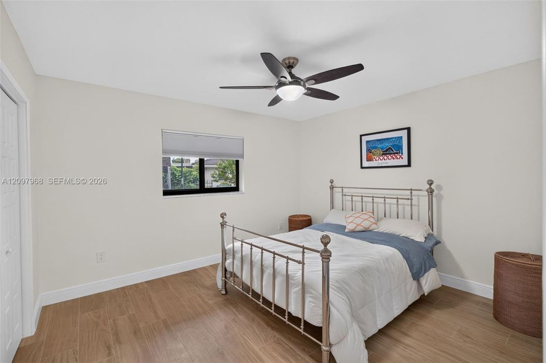 For Sale: $1,650,000 (5 beds, 4 baths, 3381 Square Feet)