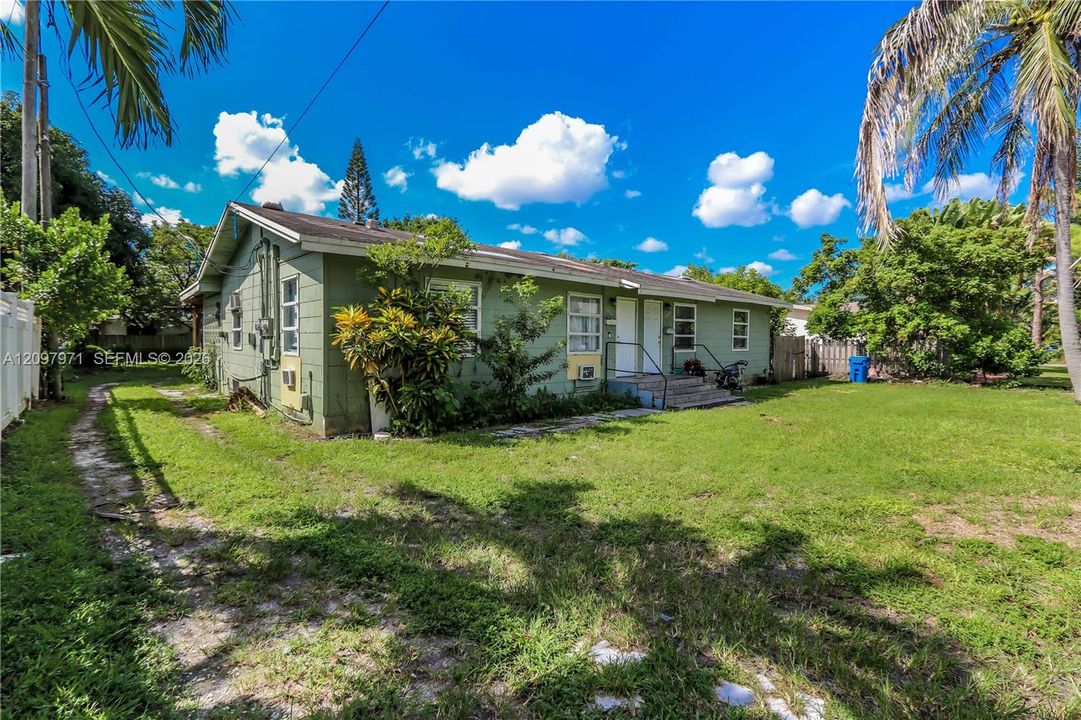 For Sale: $599,900 (0 beds, 0 baths, 1734 Square Feet)