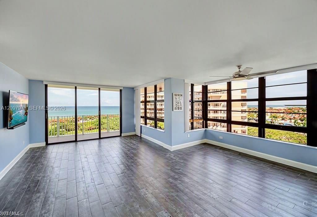 AI ENHANCED TO SHOW EMPTY ROOM