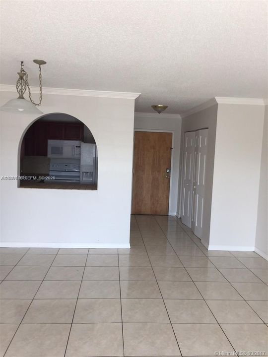 En Renta: $1,450 (1 camas, 1 baños, 850 Pies cuadrados)