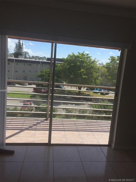 En Renta: $1,450 (1 camas, 1 baños, 850 Pies cuadrados)