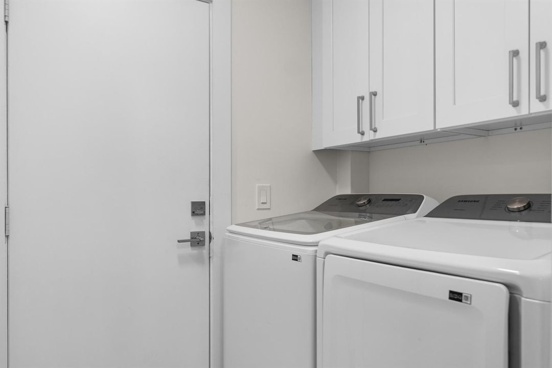 Washer/Dryer