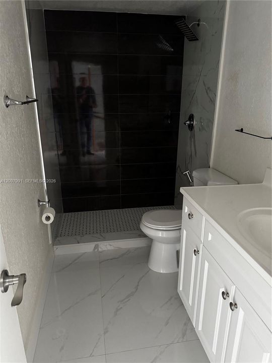 For Rent: $2,600 (2 beds, 1 baths, 1278 Square Feet)