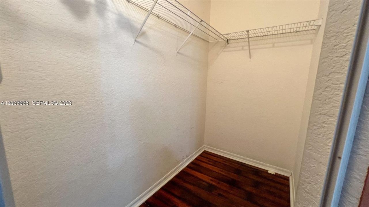 En Renta: $2,600 (2 camas, 2 baños, 1230 Pies cuadrados)