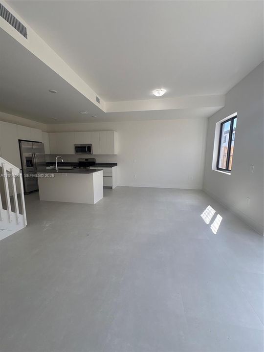 For Sale: $380,990 (3 beds, 2 baths, 1558 Square Feet)