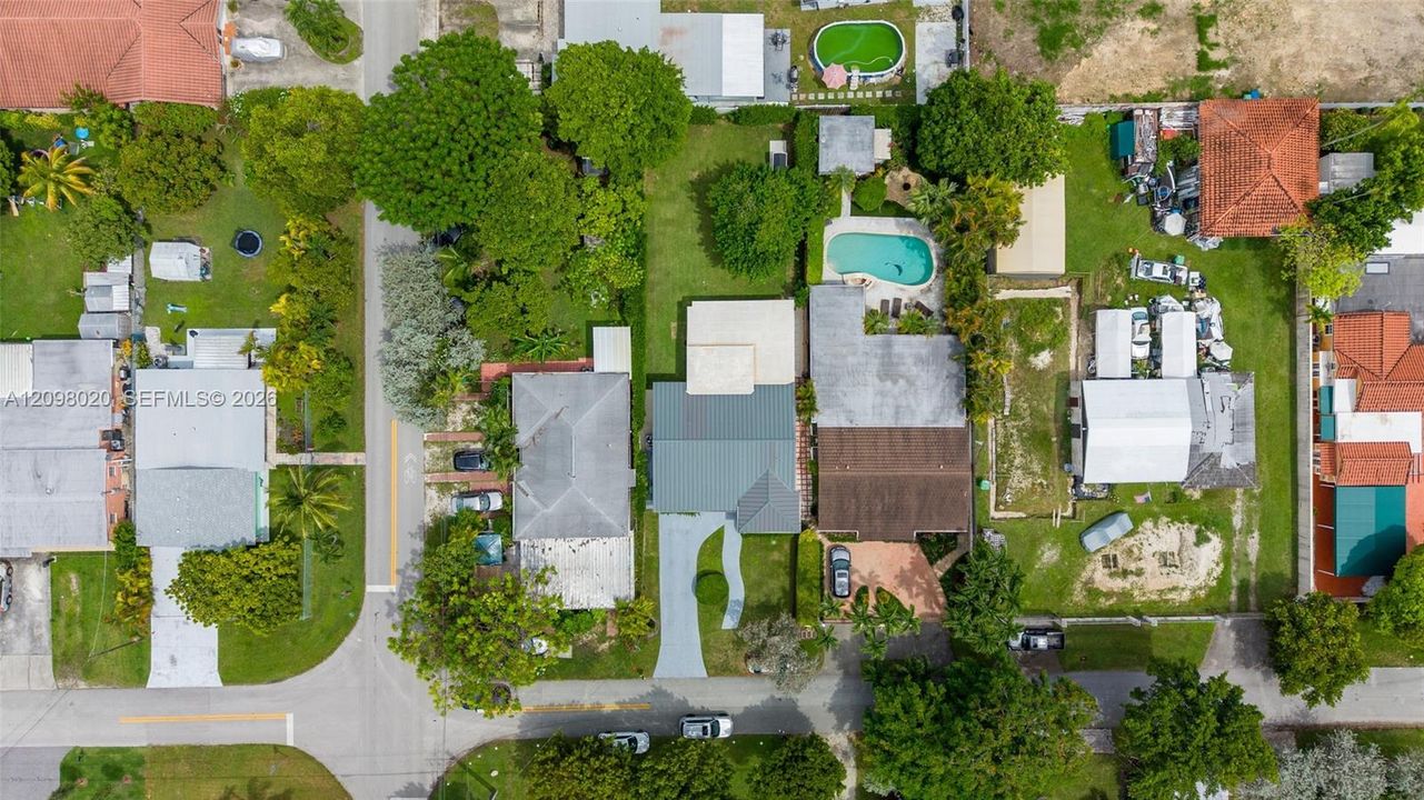 En Venta: $999,000 (3 camas, 2 baños, 1741 Pies cuadrados)