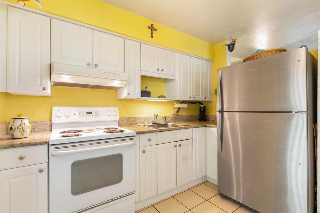 217 Kitchen