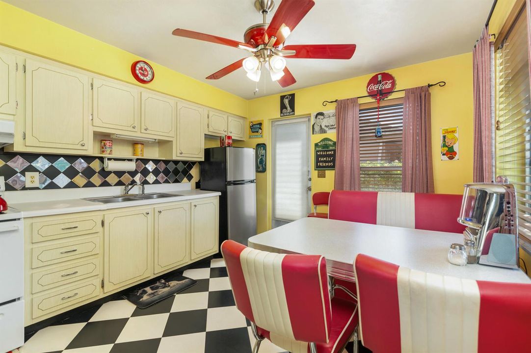 215 Kitchen