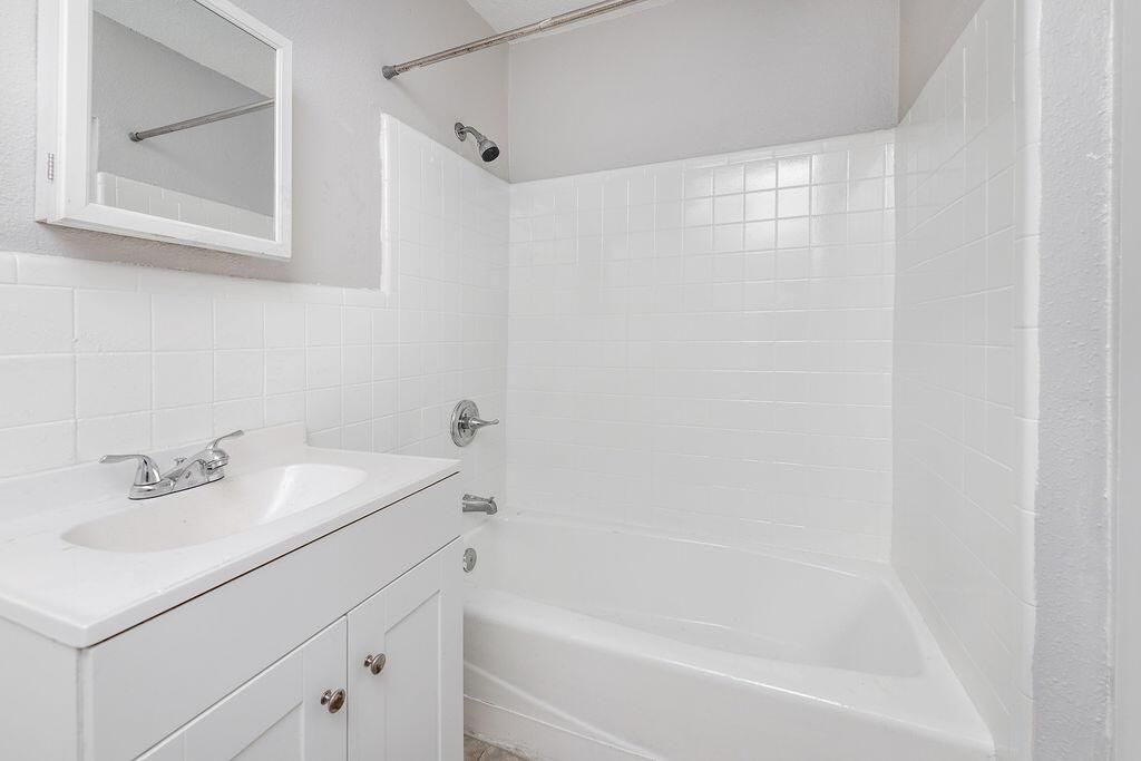 620SW6thStreet#1,BelleGlade-21
