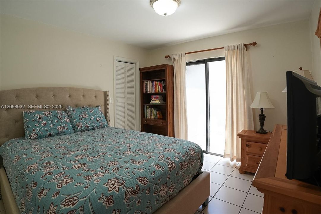 En Venta: $599,999 (3 camas, 2 baños, 1645 Pies cuadrados)