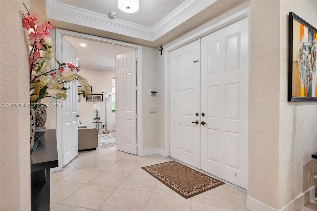 For Rent: $4,200 (3 beds, 2 baths, 1560 Square Feet)