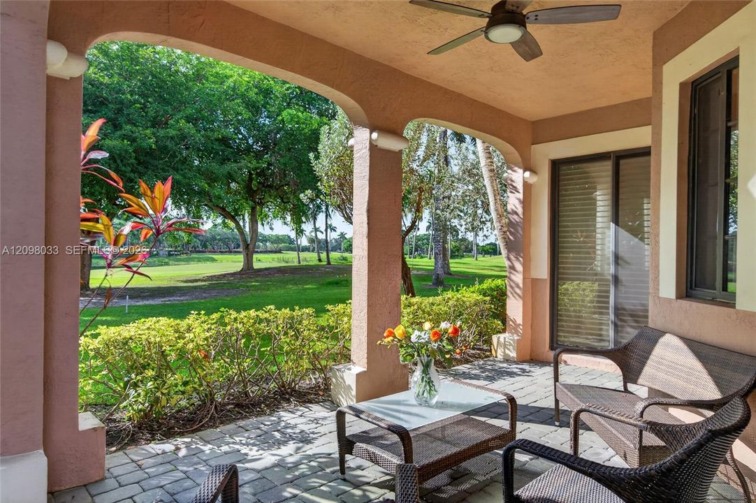 For Rent: $4,200 (3 beds, 2 baths, 1560 Square Feet)
