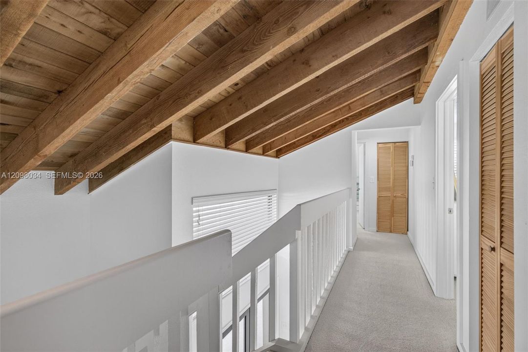 На продажу: $475,000 (4 спален, 2 ванн, 1816 Квадратных фут)