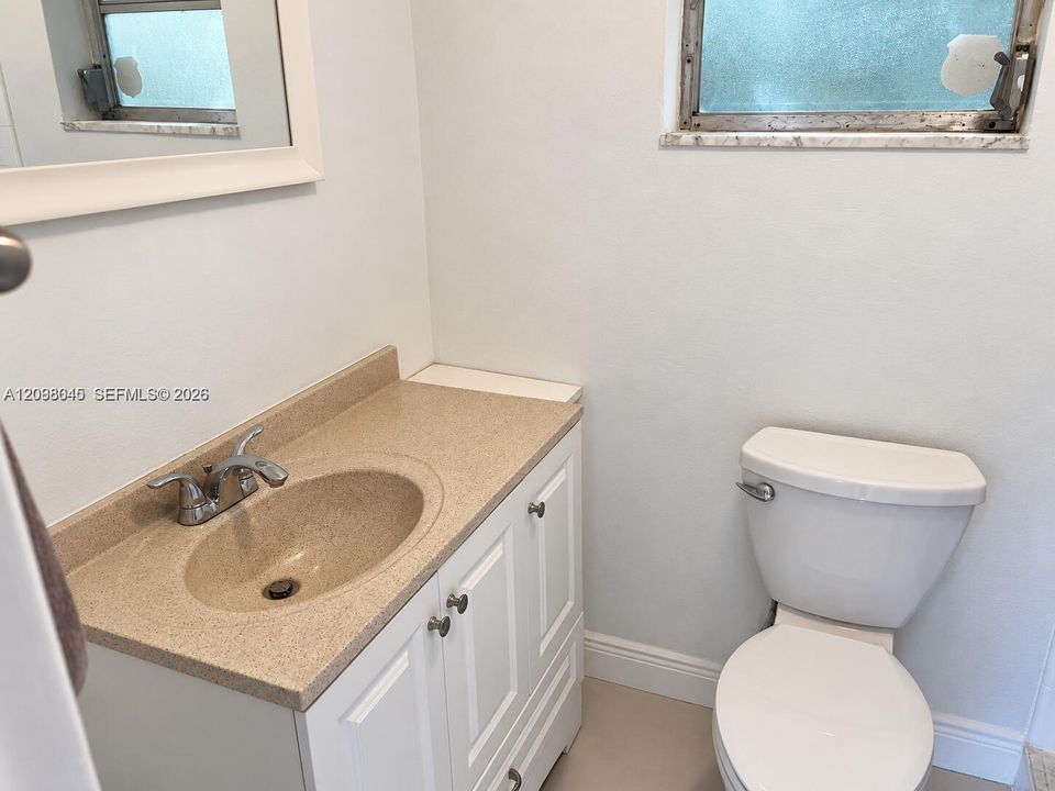 For Sale: $900,000 (4 beds, 4 baths, 2229 Square Feet)