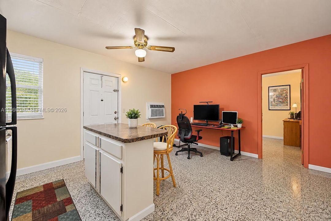 For Sale: $539,999 (4 beds, 2 baths, 1176 Square Feet)