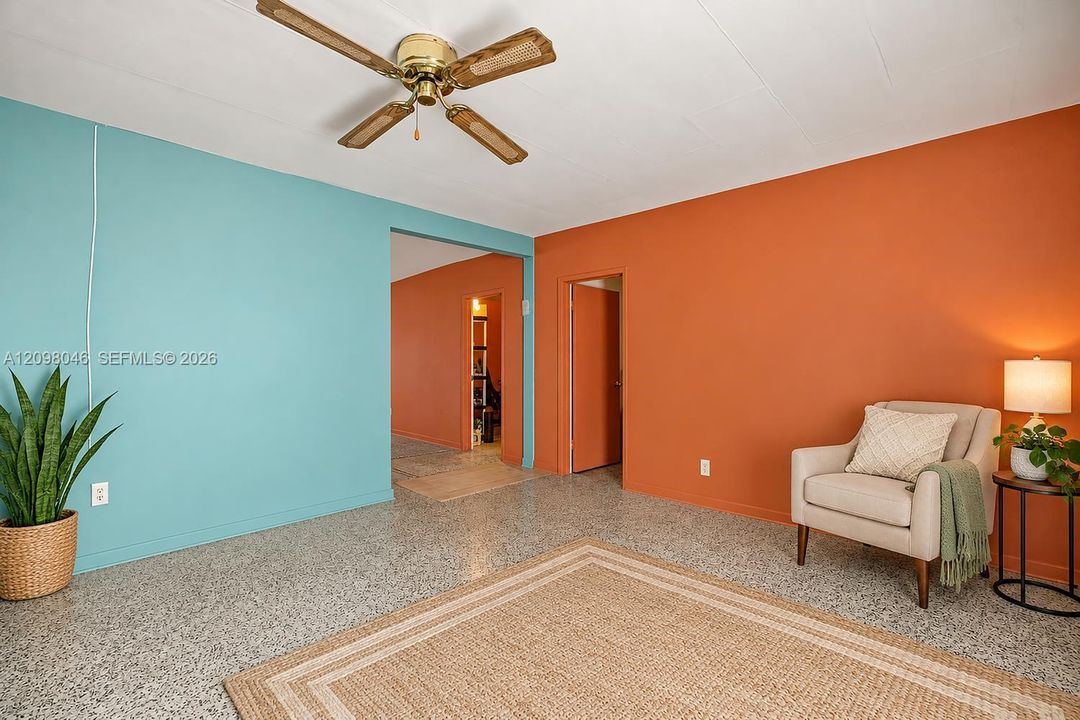 For Sale: $539,999 (4 beds, 2 baths, 1176 Square Feet)