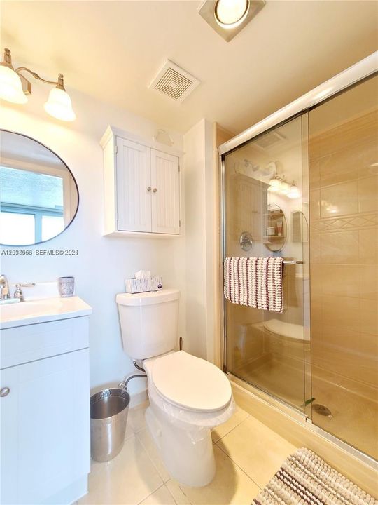 For Sale: $435,000 (2 beds, 2 baths, 1140 Square Feet)