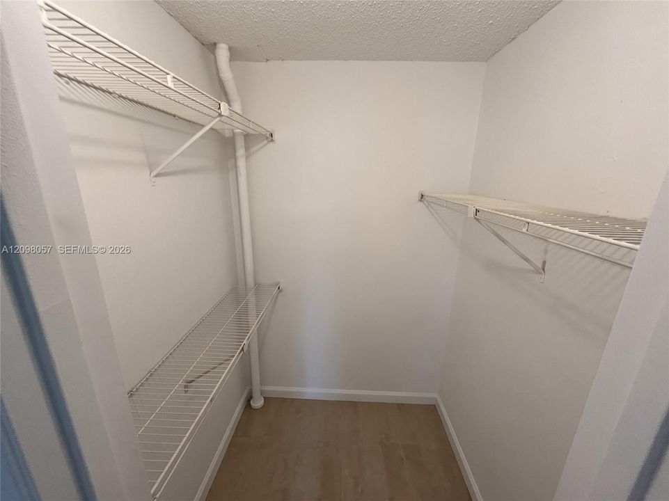 En Renta: $1,750 (1 camas, 1 baños, 712 Pies cuadrados)