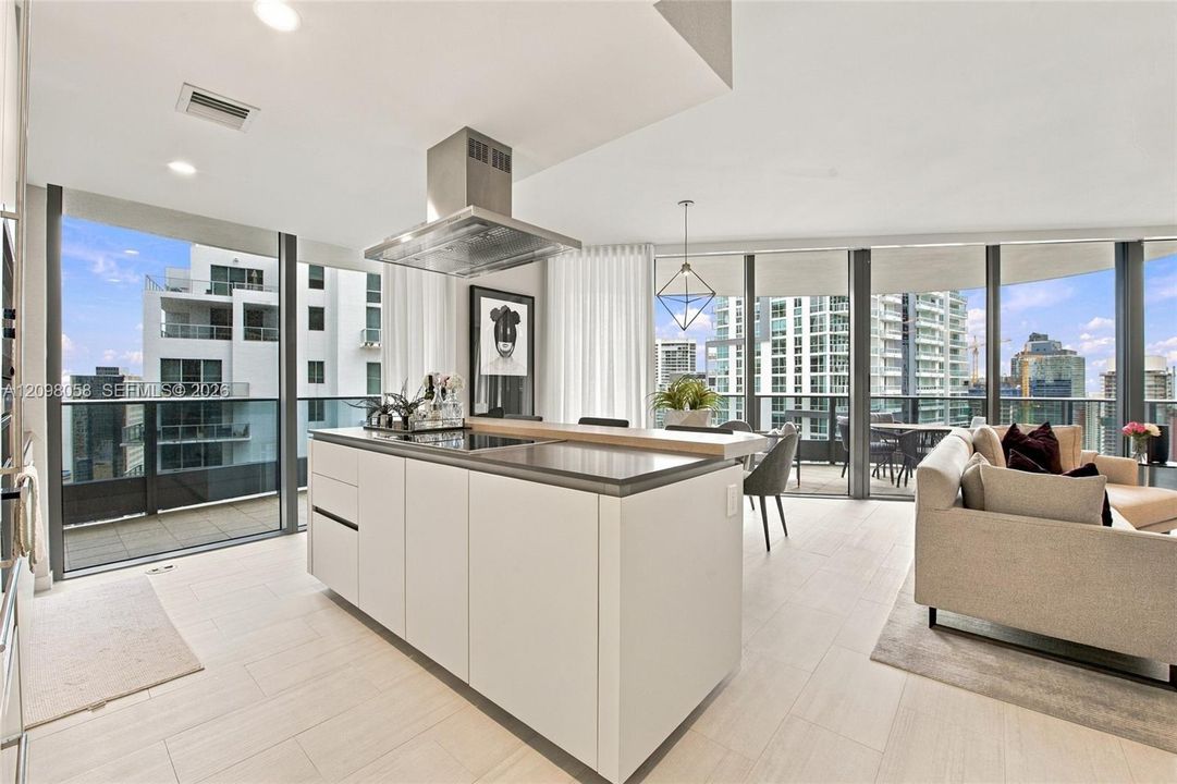 En Venta: $1,725,000 (2 camas, 2 baños, 1286 Pies cuadrados)