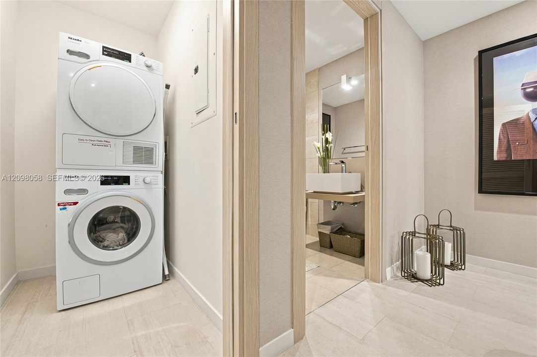 En Venta: $1,725,000 (2 camas, 2 baños, 1286 Pies cuadrados)